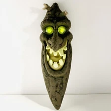 Sun Hill 2003 tree halloween face talking light up