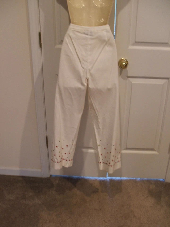 NUEVO CON ETIQUETAS CASUAL CORNER Petite l blanco estrellas dobladillo 100% algodón capri pantalón talla 8p Foto 3 de 3