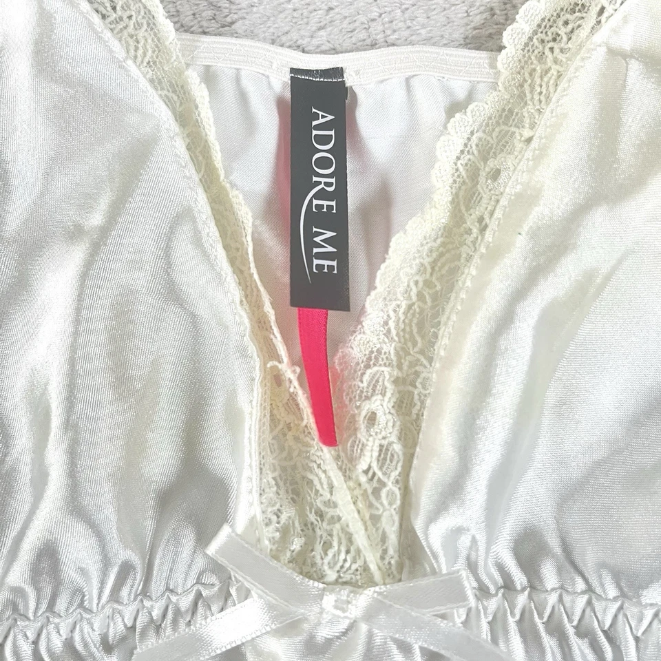 Sexy conjunto de lencería para mujer Adore Me marfil cami y encaje talla L coqueta Foto 2 de 4