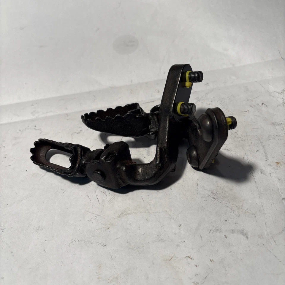 Yamaha TT225 TT 225 1986 1987 1988 OEM estriberas izquierda derecha paquete de ambos juegos ✅✅✅ Foto 3 de 4