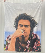 Singer Harry Styles  40x50 Inch Throw Blanket Cover Soft Bedding Gift Wall Decor