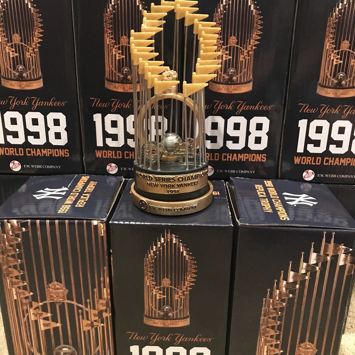 NY Yankees 1998 World Series Championship Replica Trophy Statue