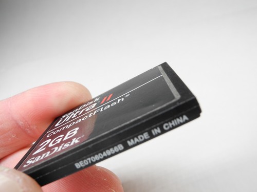 (DENTED) SanDisk Ultra II 2GB CF Compact Flash Camera Memory Card - Picture 10 of 21