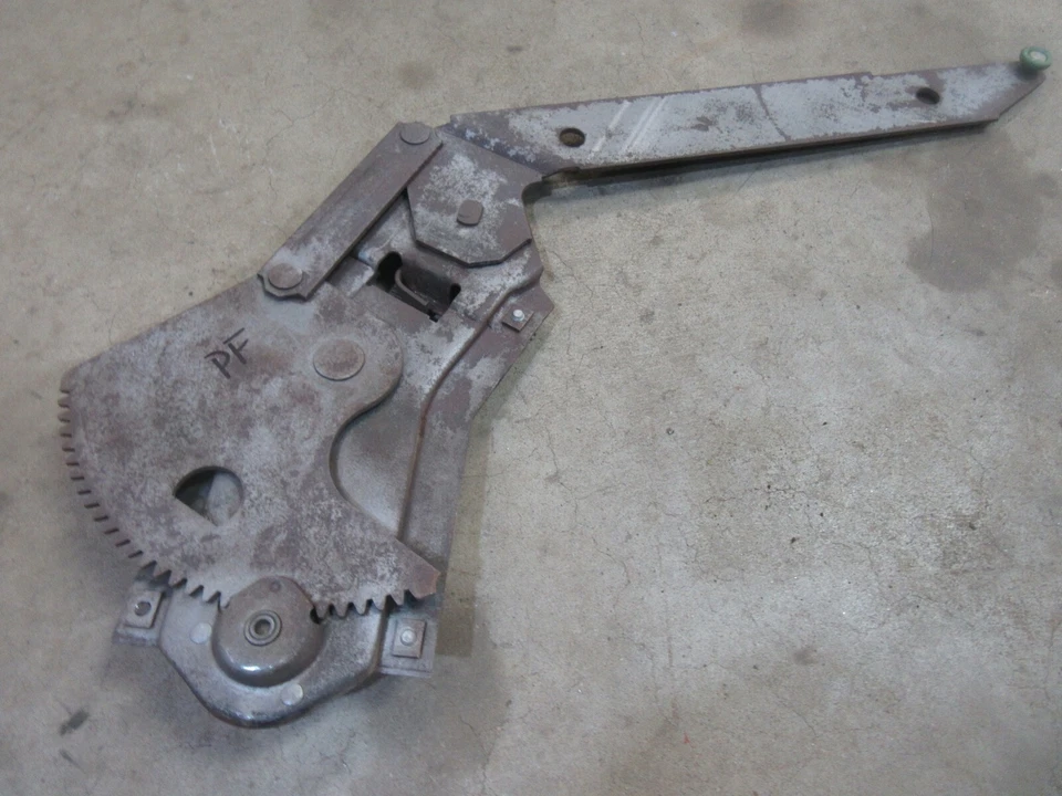 1959 1960 Pontiac Catalina vagão porta interna janela regulador manivela PASSAGEIRO F - Imagem 3 de 3