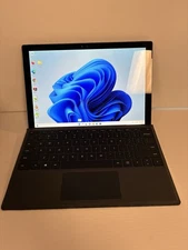 Microsoft Surface Pro 4, Core i5-6300U/8GB Ram/256 GB SSD Win 11 Touchscreen