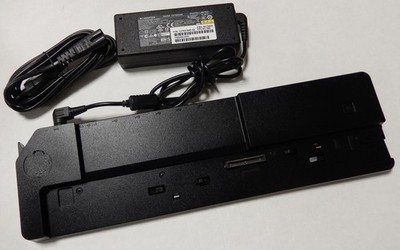 Fujitsu Port Replicator 90W. für LIFEBOOK E548-E5511 / U727-U7510 uw. Series