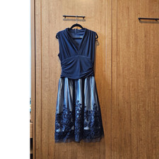 Blue Lace Knee Length Dress Womens M Sleeveless V-Neck Zip Floral Fit & Flare