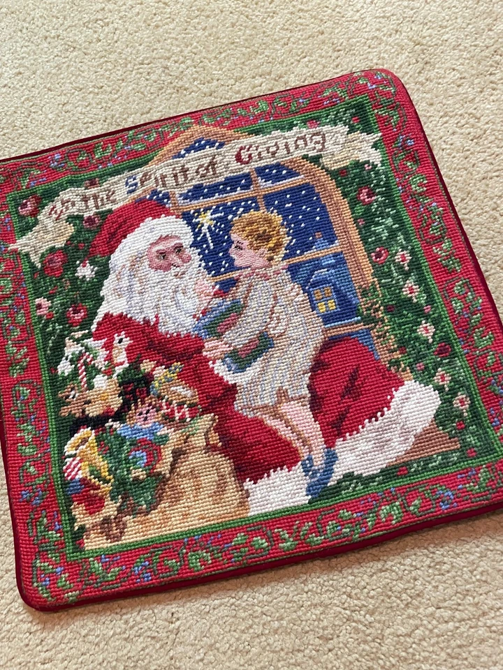 NUEVA Funda Almohada Lana Punta Aguja Árbol de Navidad Vintage Papá Noel Niño Foto 2 de 4