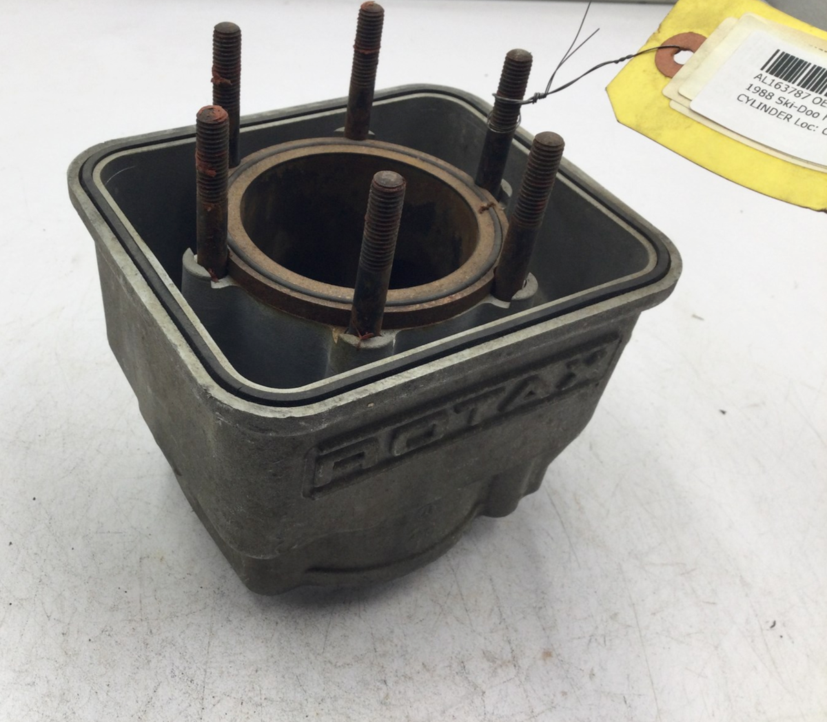Ski-Doo Formula Plus 521 Cylinder needs bore to .020 over