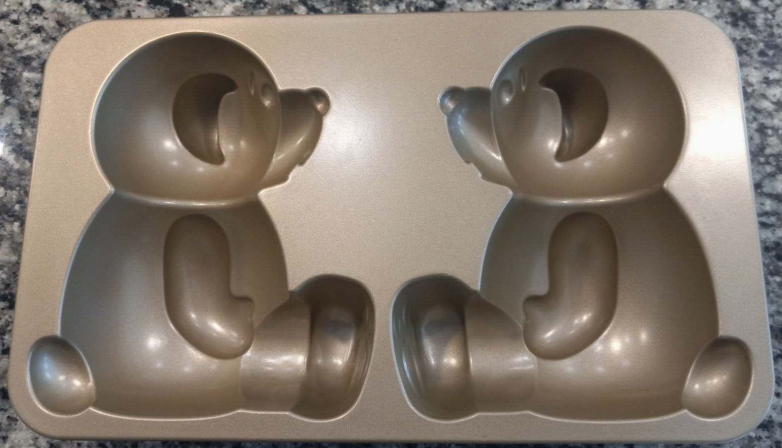 Nordic Ware Build A Bear 3D Cake Pan Stand Up for Baking 16.5x9.5 Inches