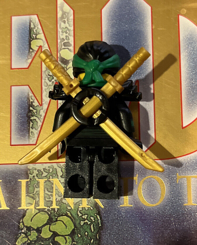Lloyd Kimono Green Ninja ZX LEGO Ninjago The Final Battle Lloyd Kimono Green Ninja ZX LEGO Ninjago The Final Battle
