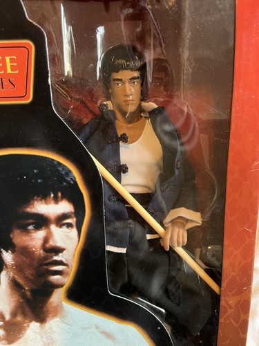 Bruce Lee The Warrior The Dragon Series 12-Inch Action Figure By Play Along Toys - Picture 2 of 3