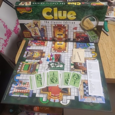 Clue Board Game Classic Edition Original Winning Moves Hasbro Preowned Gift