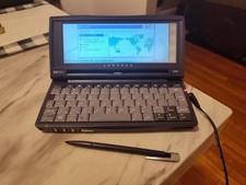 HP Jornada 680 Handheld PC Windows PDA w/ Stylus,- Powers Up No Adapter