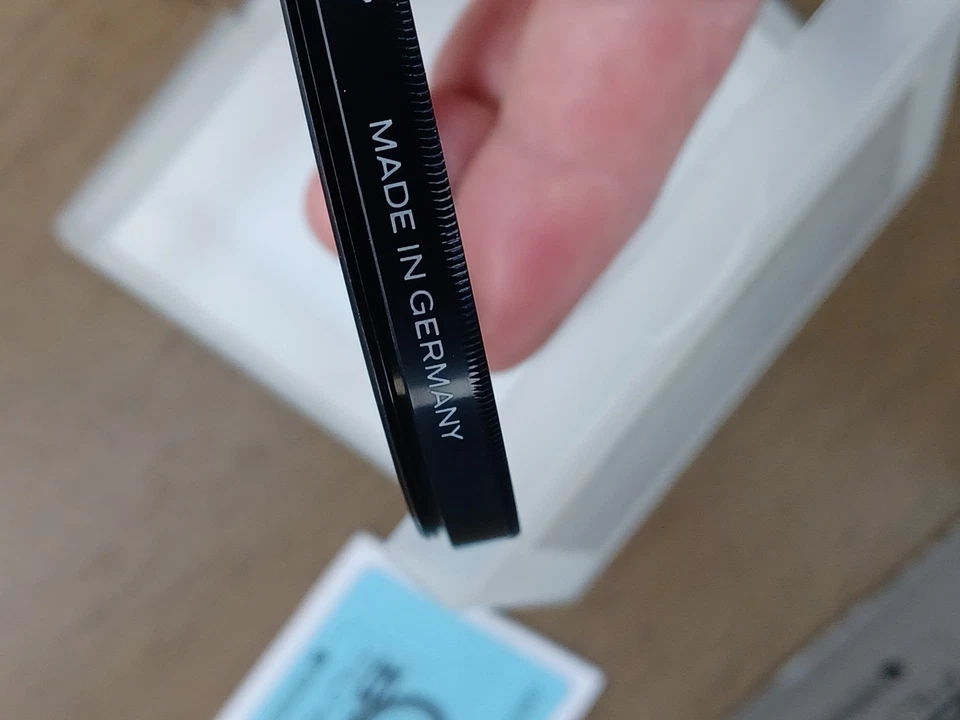 Schneider Clear UV Haze Filter Verguetet E 010M  77mm  In Box  - Image 4 of 4