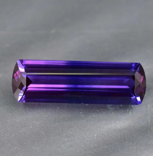 20.45 Ct Natural EGL Certified Bi-Color Alexandrite Fancy Cut Loose Gemstone - Picture 3 of 9