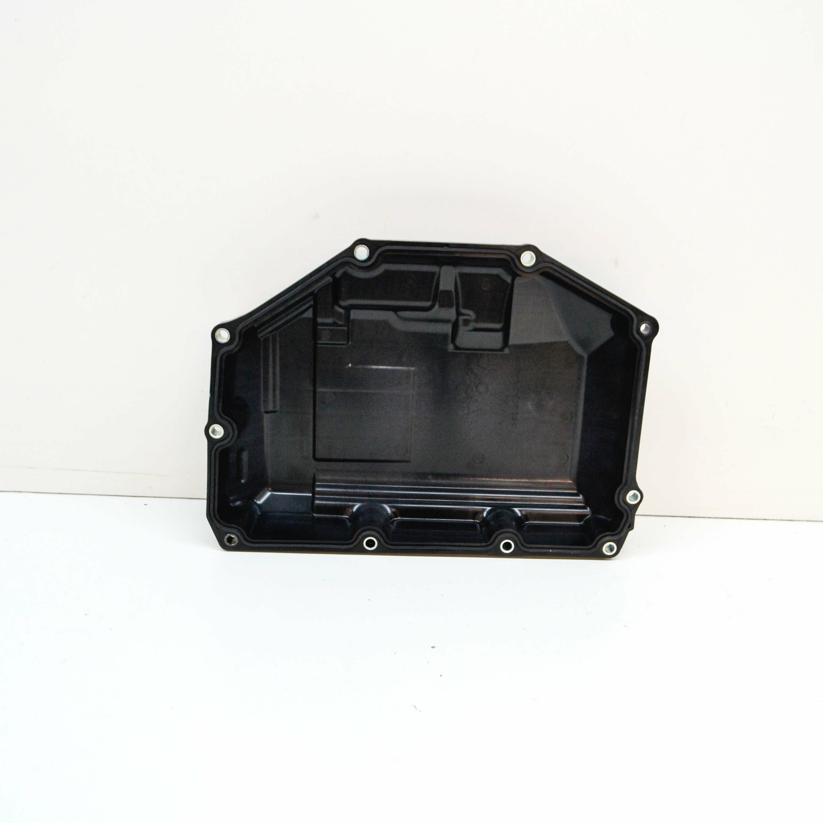 NEW BMW 1 F40 GEARBOX OIL PAN 24118699901 ORIGINAL NO IMPORT