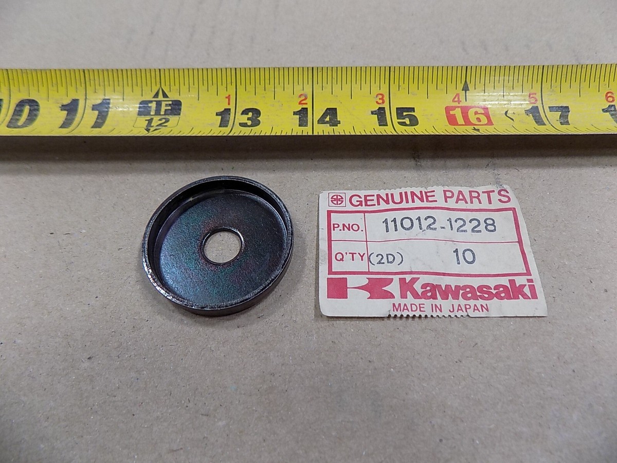 NEW OEM KAWASAKI ENGINE BRACKET CAP / 11012-1228 / KAF620 KVF300