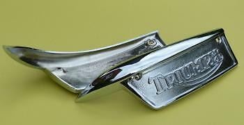 Tank Badges, Triumph T120, TR6, T140 1967-70, Chrome, 82-9700 82-9701 - Picture 7 of 8