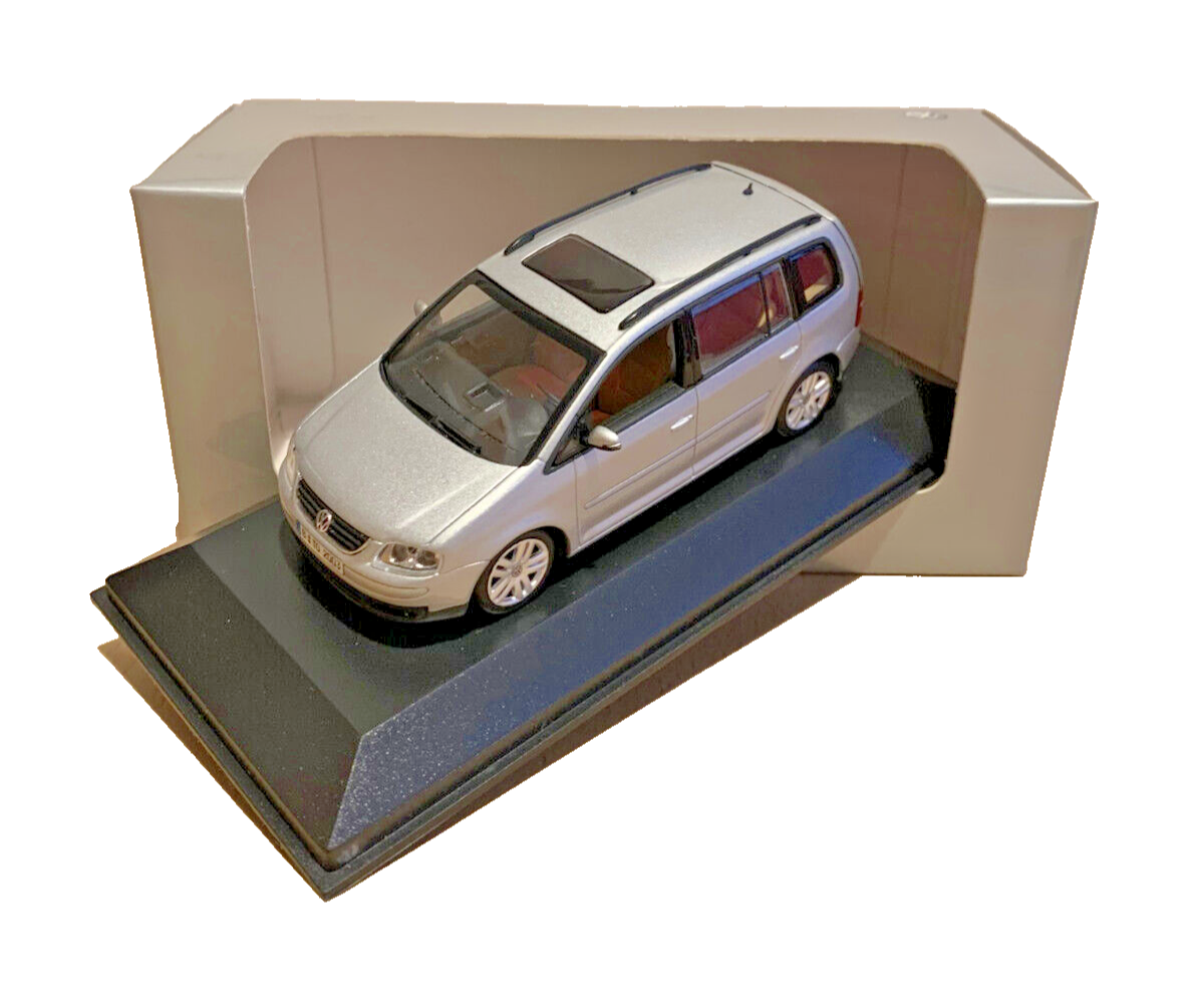 Volkswagen Touran - 1/43 scale - VW Minichamps modelcar | eBay