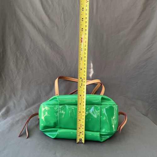 Dooney & Bourke Mini NINA Umhängetasche KELLY GREEN Lackleder Vacchetta Reißverschluss NM - Bild 6 von 16
