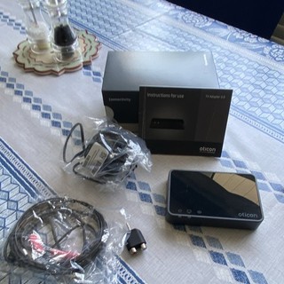 Oticon TV Adapter 3.0 Hearing Aid Streaming Box w/ Cables & Power