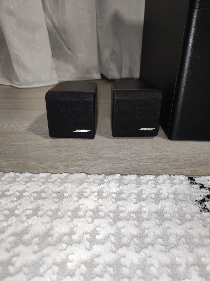 Bose Acoustimass 10 5.1 Powered Subwoofer Schwarz  - Bild 2 von 4