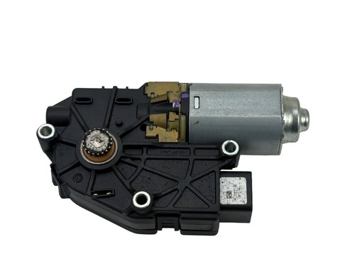 Maserati Quattroporte 2014-2021 Sunroof motor P/N 1711000AA Photo - $65