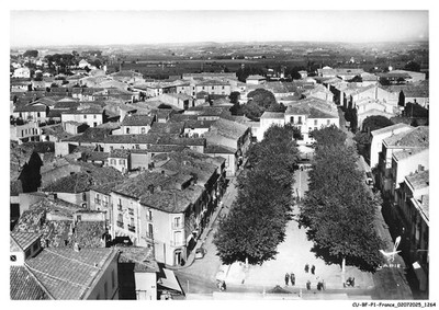 CU-BFP1-0633-34 - Meze - Im Flugzeug Über - L'Esplanade