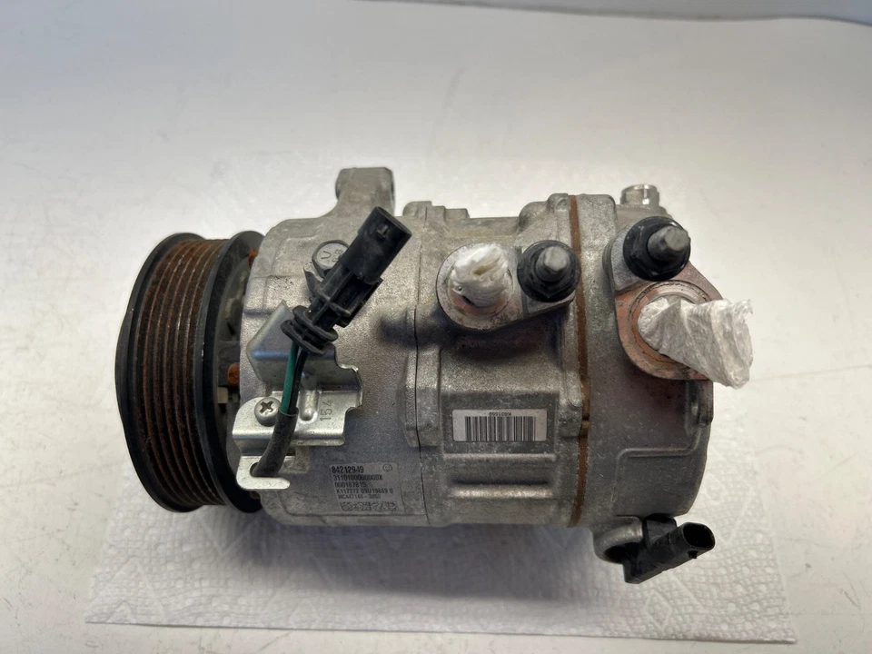 Compresor de aire acondicionado GM AC 2016 2017 2018 2019 Cadillac CT6 3,6 L 3,0 L 84212949 fabricante de equipos originales Foto 2 de 4