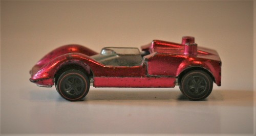 AWESOME! REDLINES Hot Wheels CHAPARRAL 2G RARE Rose Red/Black Int, 1969, Used - Picture 4 of 7