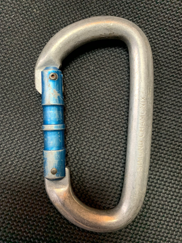 Simond hollow body carabiner. Vintage climbing hardware.