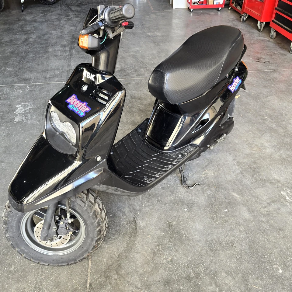 MBK Booster Spirit 1997 o BWs *Pari al Nuovo* completamente originale 10000 km ! - Immagine 4 di 4