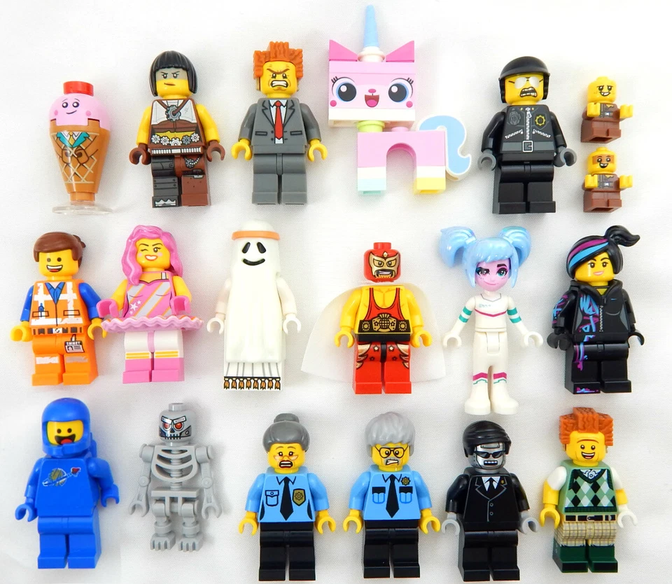 NEW LEGO MOVIE - 5 RANDOM FIGURES - Lot minifig minifigure emmet wyldstyle baby - Image 2 of 3