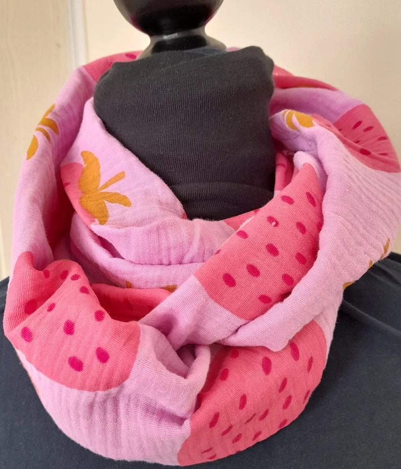 Loop - Schal ca. 25 x 130 oder Dreieckstuch ca. 130 x 130 cm Erdbeere pink - Bild 2 von 2