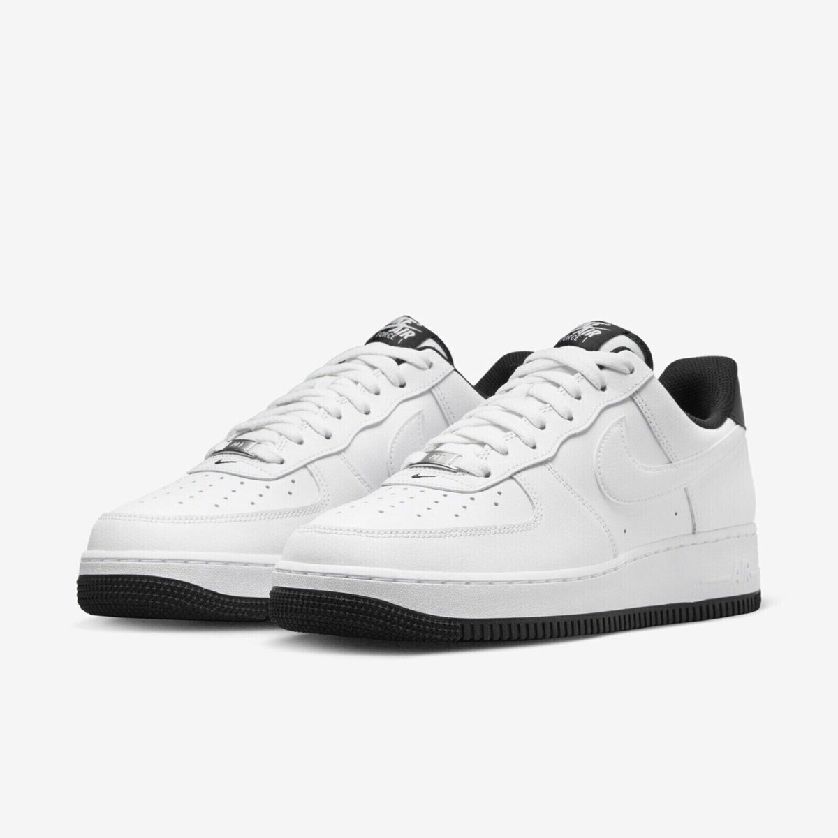 送料込み 追跡あり Nike Air Force 1 Low 07 \
