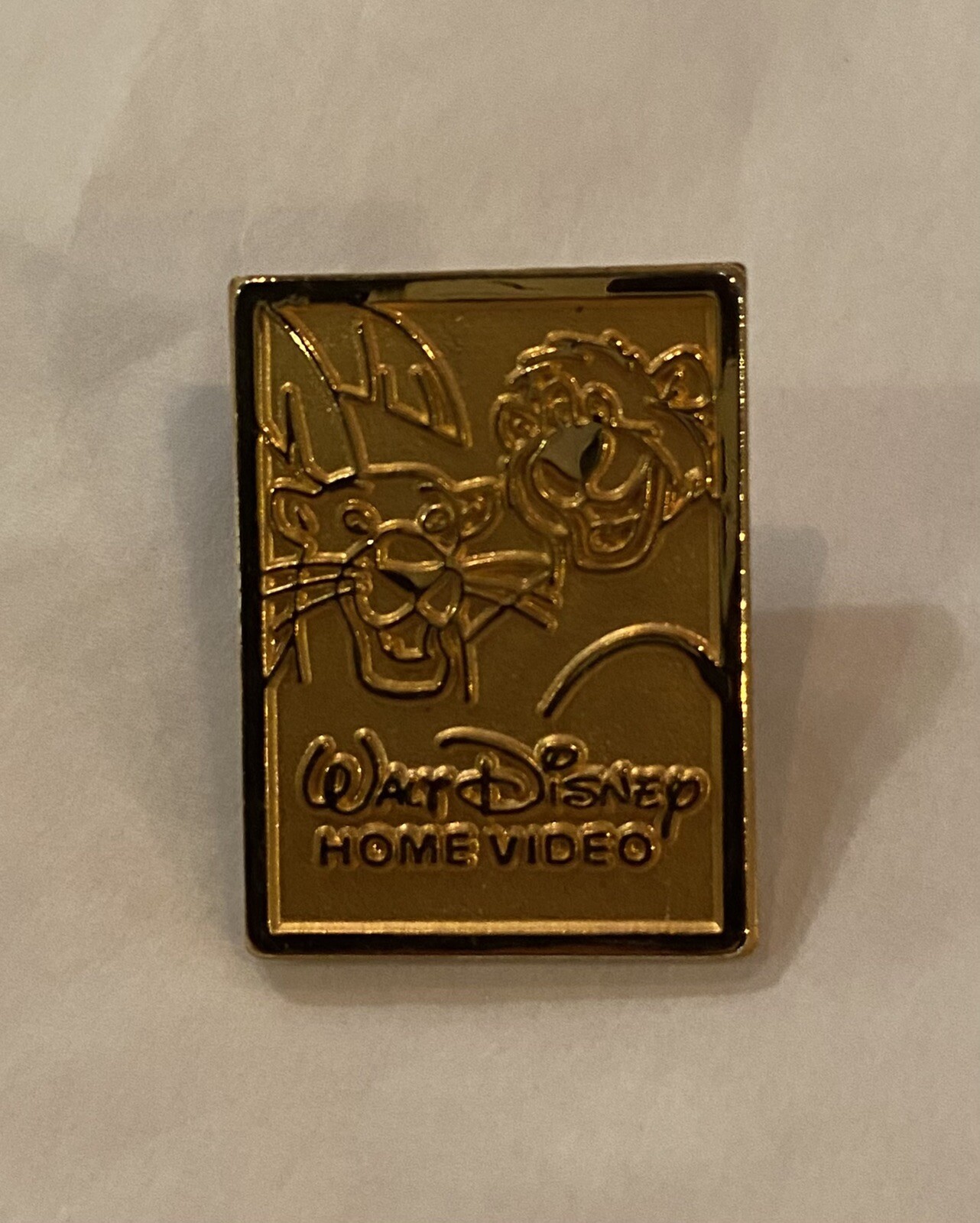 Disney Pin Disneyland Jungle Book Shere Khan Baloo Home Video gold