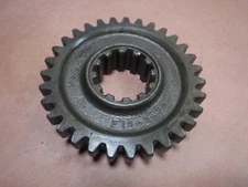 Jeep Cj5 Cj7  Dana 20 Front Output  Sliding  Gear 18 8 29 Wagoneer