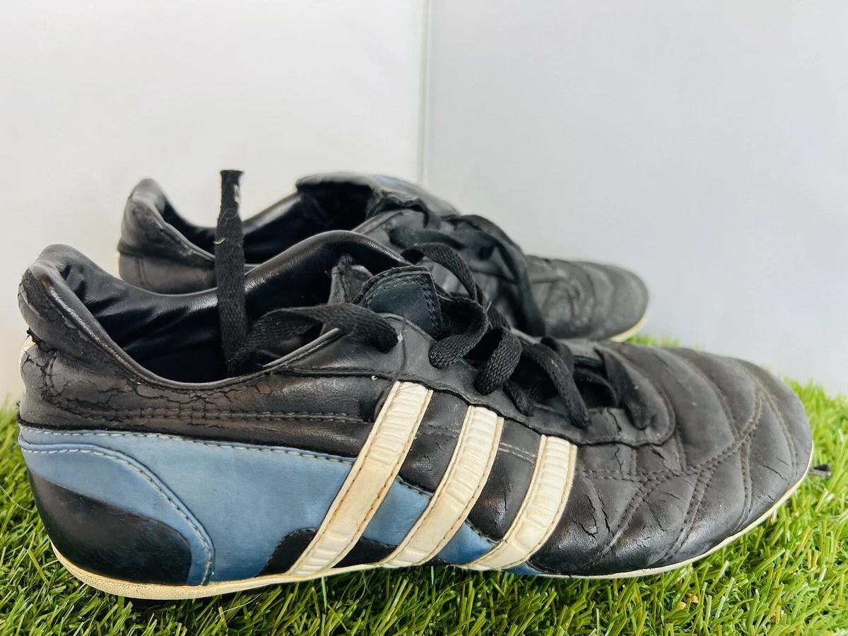 Baseball shoes store for kids