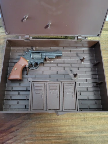 Vintage MARX Historic The .357 Magnum (3" long) w/Case Brown Toy Pistol Gun