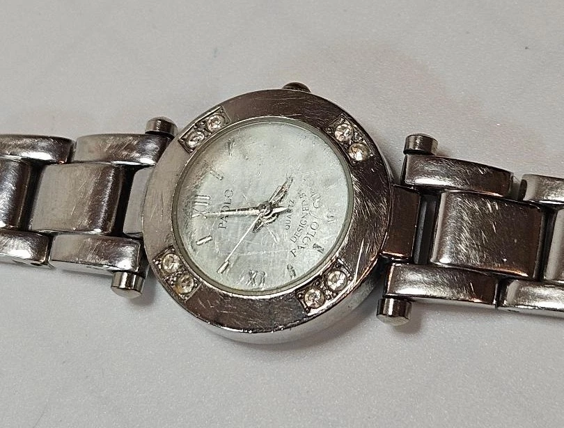 Reloj de cuarzo vintage para mujer Paolo Gucci Foto 2 de 4