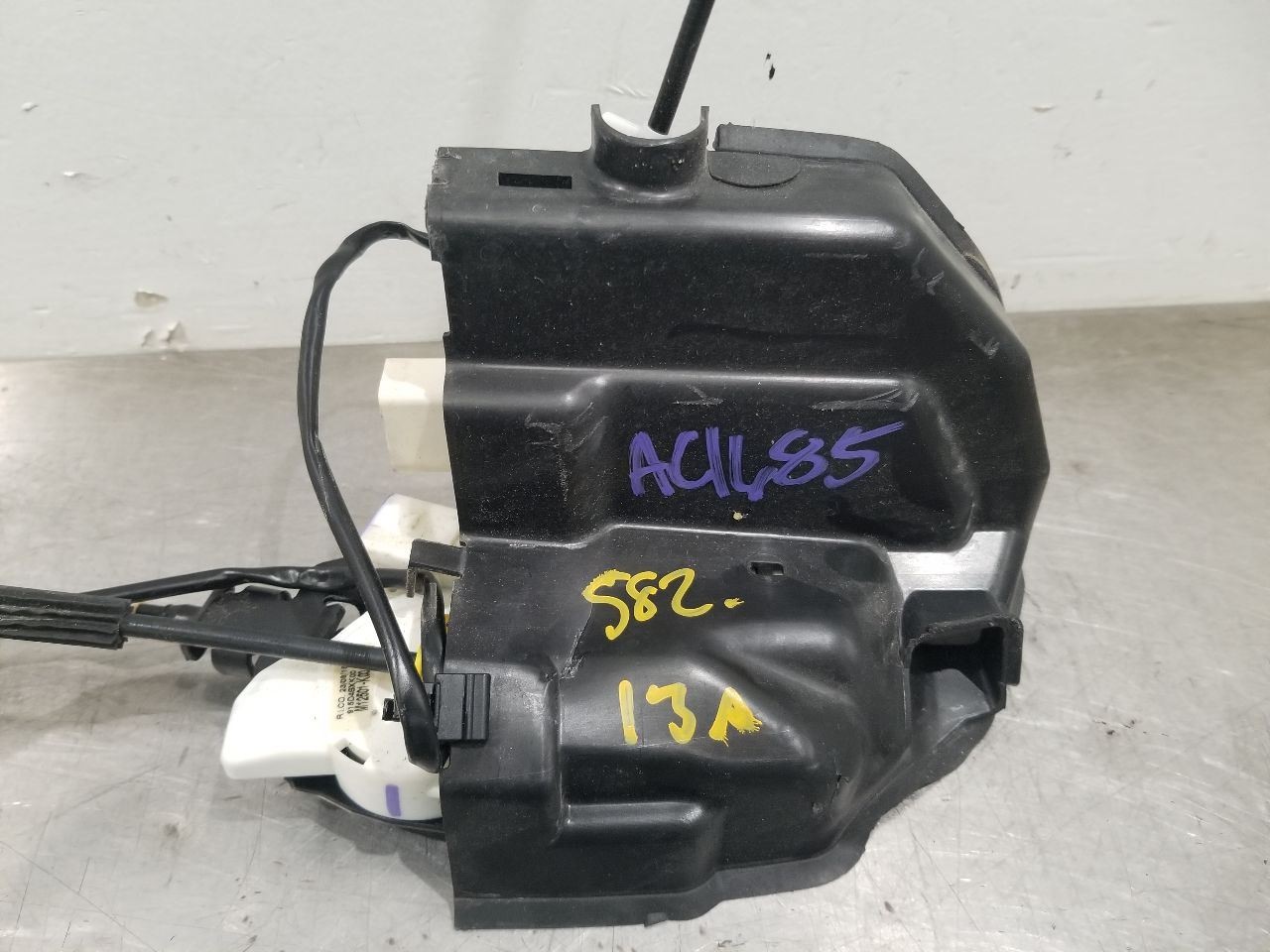 16 BENTLEY CONTINENTAL GTC DOOR LOCK LATCH FRONT LEFT DRIVER 3W3837059