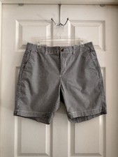 Old Navy Women  s Gingham Check Everyday Short High Rise 7" Inseam Sz 12 Stretchy