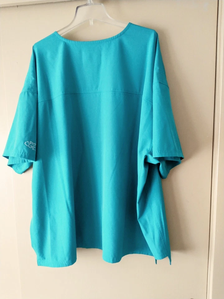 Blusa Médica Para Hombre Skechers Usada Color Verde Azulado Talla 5XL Foto 2 de 4