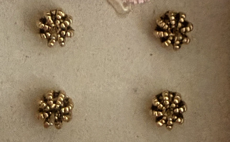 Juicy Couture Set of 2 Orange Fish/Crystal Solitaire Earrings Stud Golden NIB - Image 4 of 4