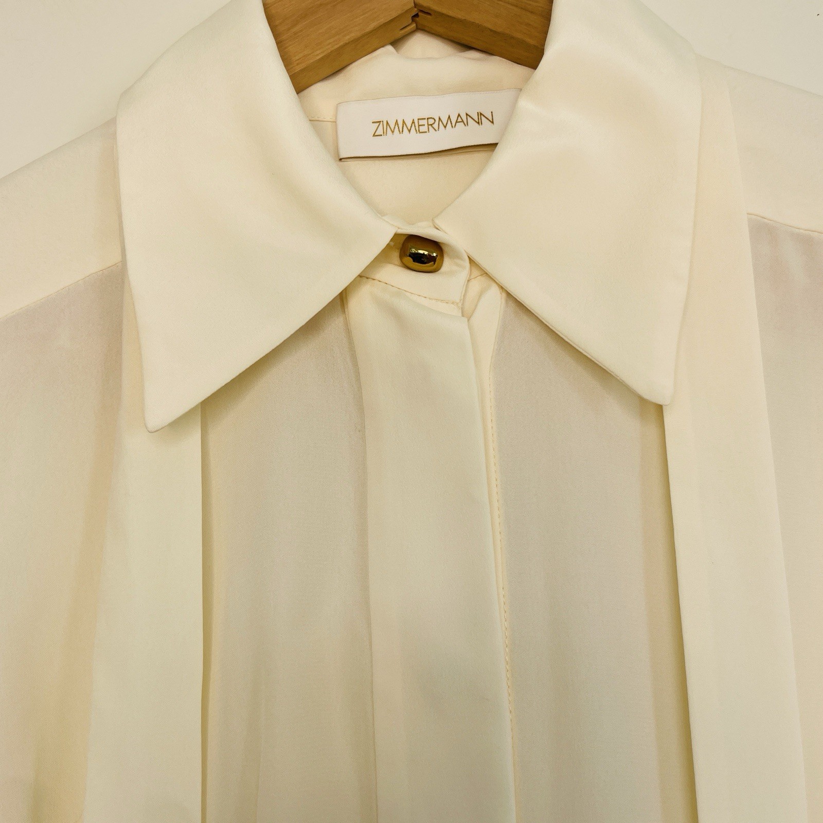 Zimmermann Silk Pussybow Blouse Size 1/AU 10/US 6 Elegant Old Money Gold Button