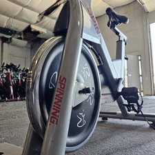 STAR TRAC - NXT - SPIN Spinner Spinning Indoor Cycling BIKE + FREE SHIPPING !!!