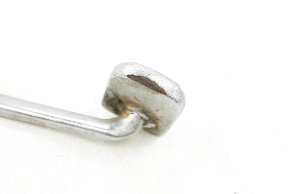 ХРОМИРОВАННАЯ ОРИГИНАЛЬНАЯ ПРАВАЯ ЗАДНЯЯ ТОРМОЗНАЯ НОЖКА YAMAHA XS750 XS750-2 XS750S XS850 XS850S - Изображение 3 из 4