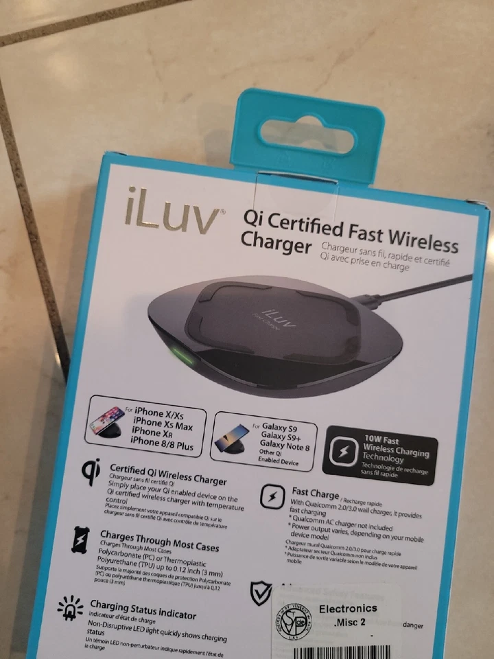 Cargador inalámbrico rápido certificado iLuv Qi para iPhone, X/XS 8,8+, Samsung Galaxy S9, S9+ Foto 2 de 2