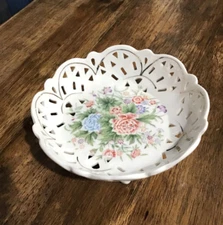 Dainty Footed Clawed Trinket Dish Candy Dish Floral Design Gold Trimmed